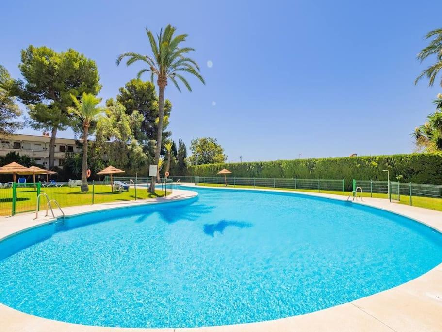Estudio Torre De Andalucia Marbella Exterior photo