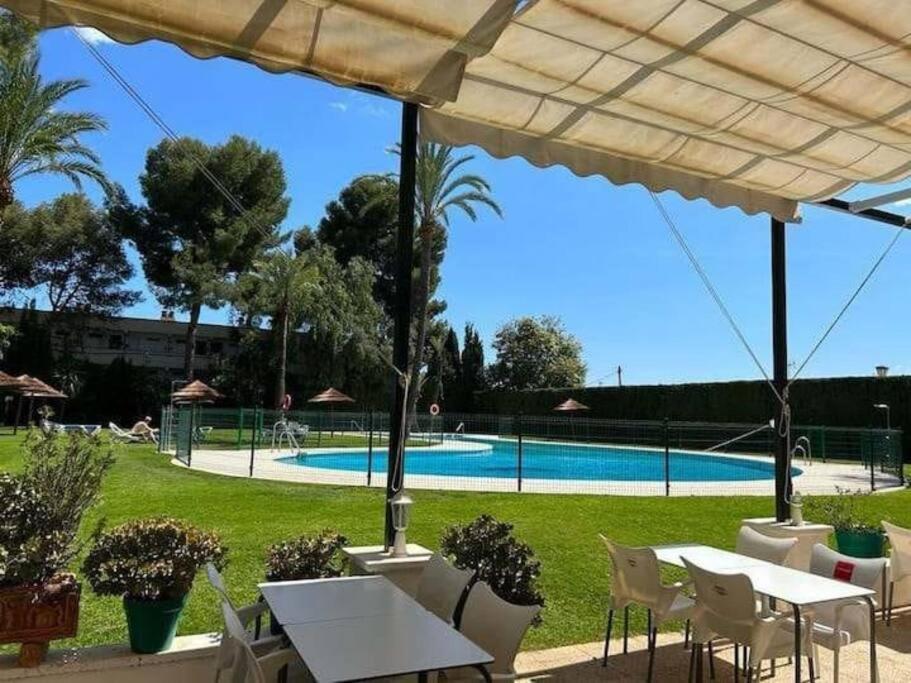 Estudio Torre De Andalucia Marbella Exterior photo